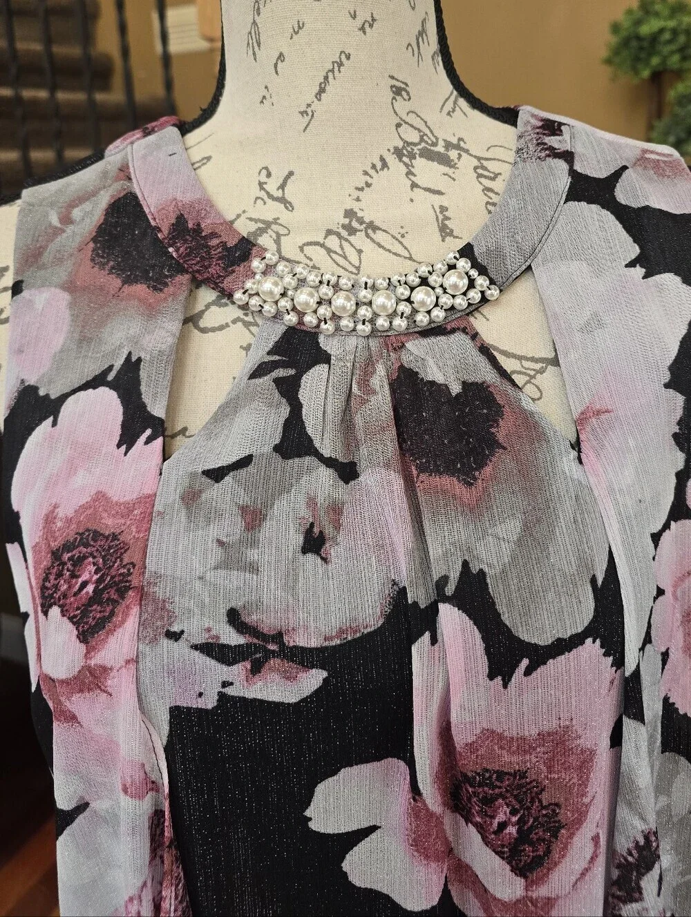 Ignite Evenings Pink Black Gray Chiffon Floral Sleeveless Dress 10